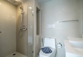 Apartment at Aristo Resort by Lofty