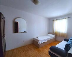 Heated Infinity Pool, Family Apartment With Panoramic sea View 2