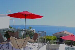 Heated Swimming Pool, Family Apartment With Panoramic sea View a1