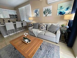 2 Units, 1 Price! Group Bundle! Sleeps 8! # Beach House!