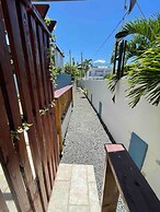 2 Units, 1 Price! Group Bundle! Sleeps 8! # Beach House!