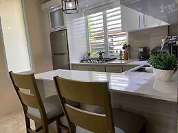 2 Units, 1 Price! Group Bundle! Sleeps 8! # Beach House!