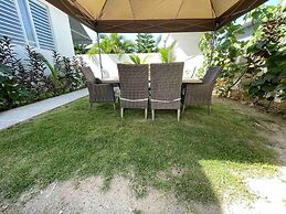 2 Units, 1 Price! Group Bundle! Sleeps 8! # Beach House!