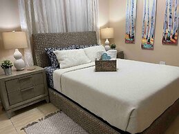 2 Units, 1 Price! Group Bundle! Sleeps 8! # Beach House!