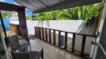 2 Units, 1 Price! Group Bundle! Sleeps 8! # Beach House!