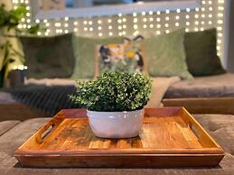 2 Units, 1 Price! Group Bundle! Sleeps 8! # Beach House!