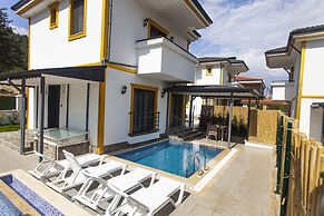 Yellow Villa Marmaris Daily Weekly Rental