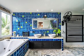 Kinnaree Grand Villa