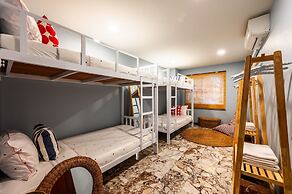 Kinnaree Grand Villa