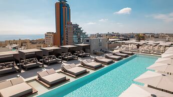 The Londoner Hotel St. Julians