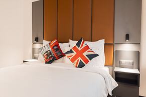 The Londoner Hotel St. Julians