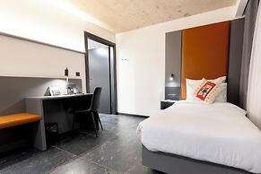 The Londoner Hotel St. Julians