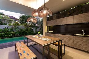 Best Seller 2 Bedrooms Villa in Central Seminyak