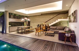 Best Seller 2 Bedrooms Villa in Central Seminyak