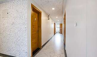 Fabhotel Ch Homes & Suites