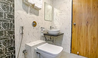 Fabhotel Ch Homes & Suites