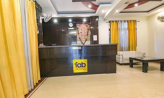 Fabhotel Cp Palace