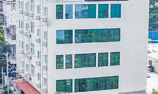 Fabhotel Silicon Valley Madhapur