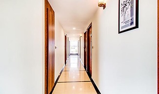 Fabhotel The Rs Suites