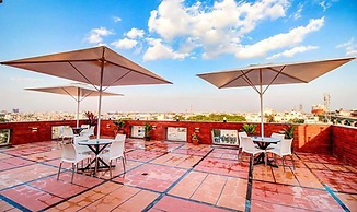 Fabhotel The Rs Suites