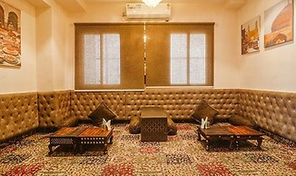 Fabhotel Twin Tree Suites