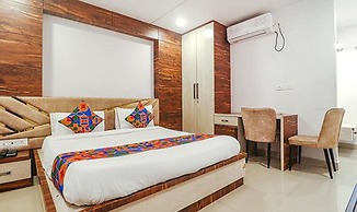 Fabhotel Twin Tree Suites