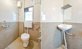 Fabhotel The Petals Residency