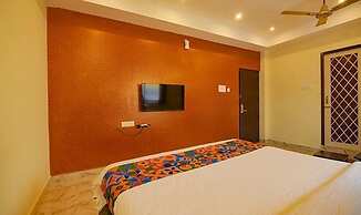 Fabhotel Saravana Executive
