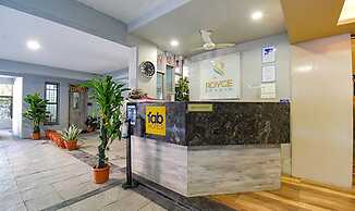 Fabhotel Rs Apartment