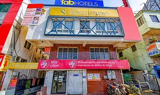 Fabhotel Rs Apartment