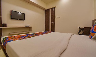 Fabhotel Rs Apartment