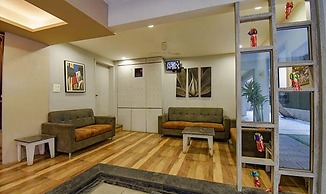 Fabhotel Rs Apartment