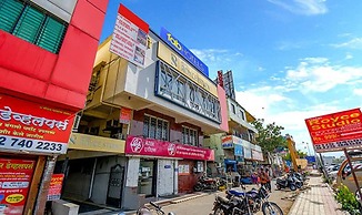 Fabhotel Rs Apartment