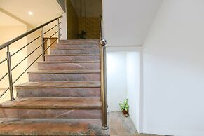 Fabhotel Sharma & Vishnu Garden