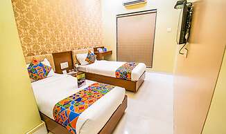 Fabhotel Seven Hills