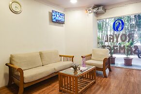 Fabhotel Royal Samrat