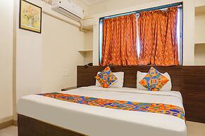 Fabhotel Royal Samrat