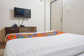 Fabhotel Royal Samrat