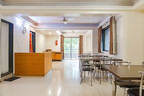 Fabhotel Royal Samrat