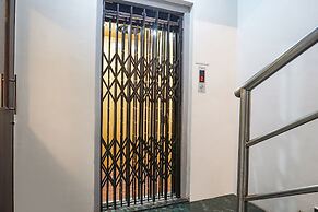 Fabhotel Royal Samrat