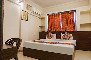 Fabhotel Royal Samrat