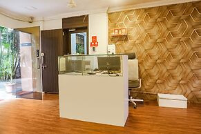 Fabhotel Royal Samrat