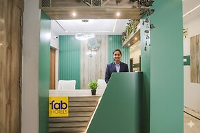 Fabhotel Greenstar Inn