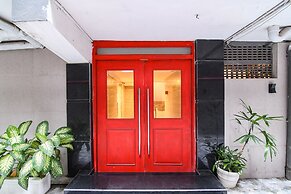 Fabhotel Sayeeda International