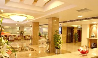 Fabhotel Prime Hampshire Plaza