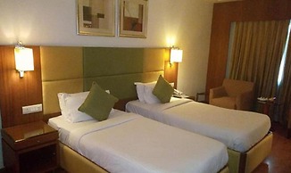 Fabhotel Prime Hampshire Plaza