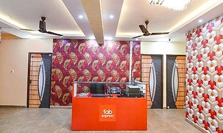Fabexpress Comfort Inn