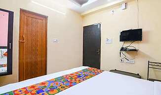 Fabexpress Comfort Inn