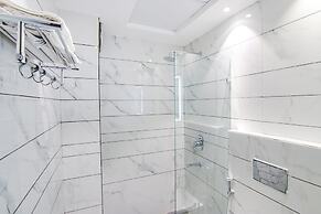 Fabhotel Prism Grand