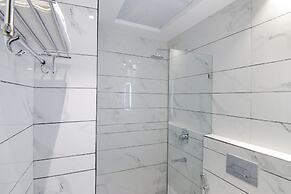 Fabhotel Prism Grand